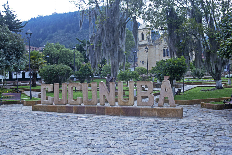 Alrededor-del-restaurante-puerta-antigua266-2